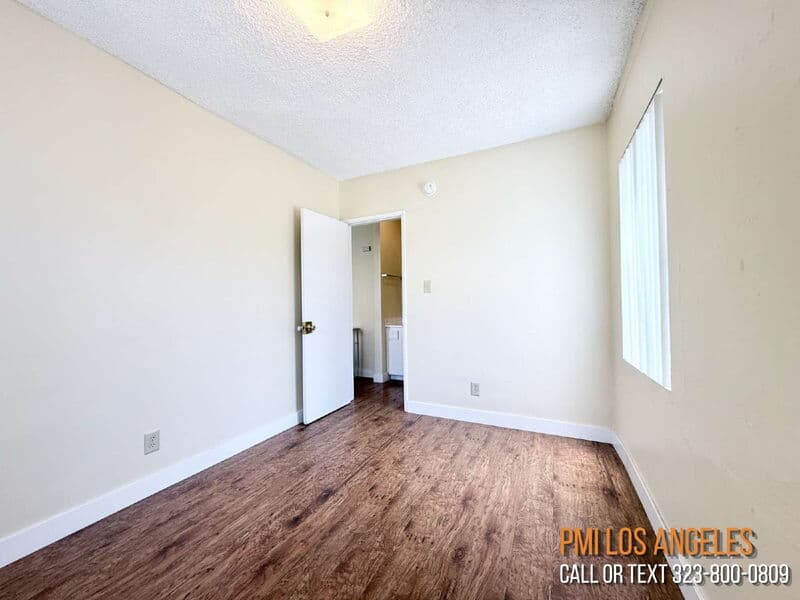 Los Angeles Condo: 1497 West 29th Street