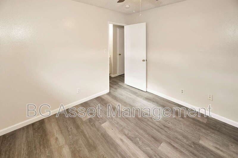 Sacramento Condo: 1928 Ethan Way