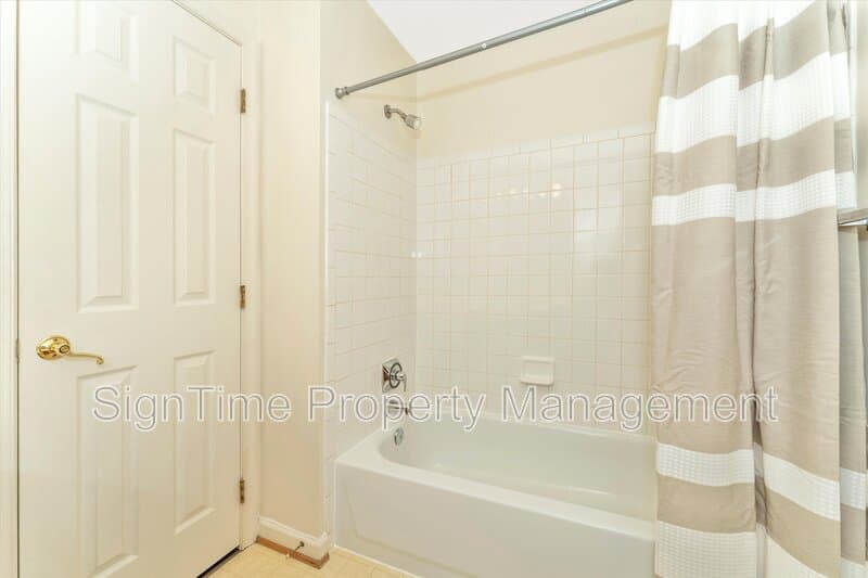 Hagerstown Condo: 2007 Starlight Lane