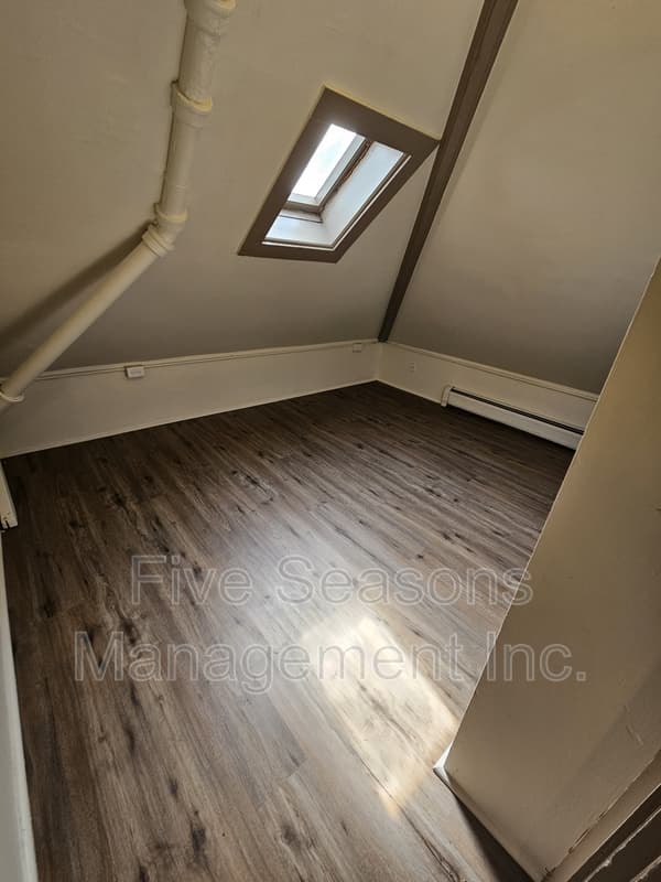 Burlington Condo: 76 North Union Street - 8