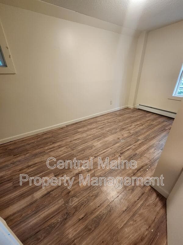 Lewiston Condo: 206 Park Street #6