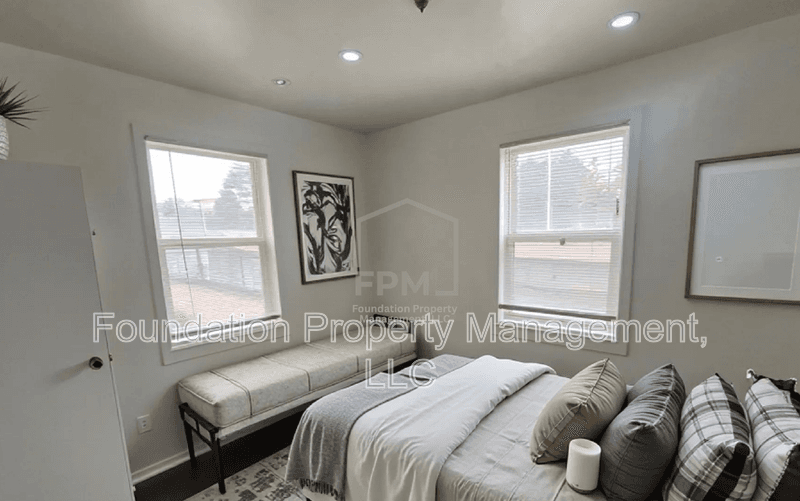 Memphis House: 1277 Airways Boulevard