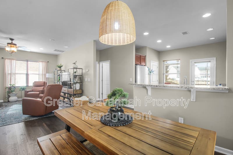 Pooler House: 153 Hamilton Grove Drive
