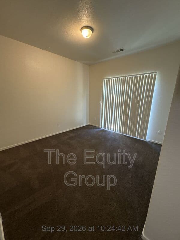 Visalia House: 3332 South Villa Street