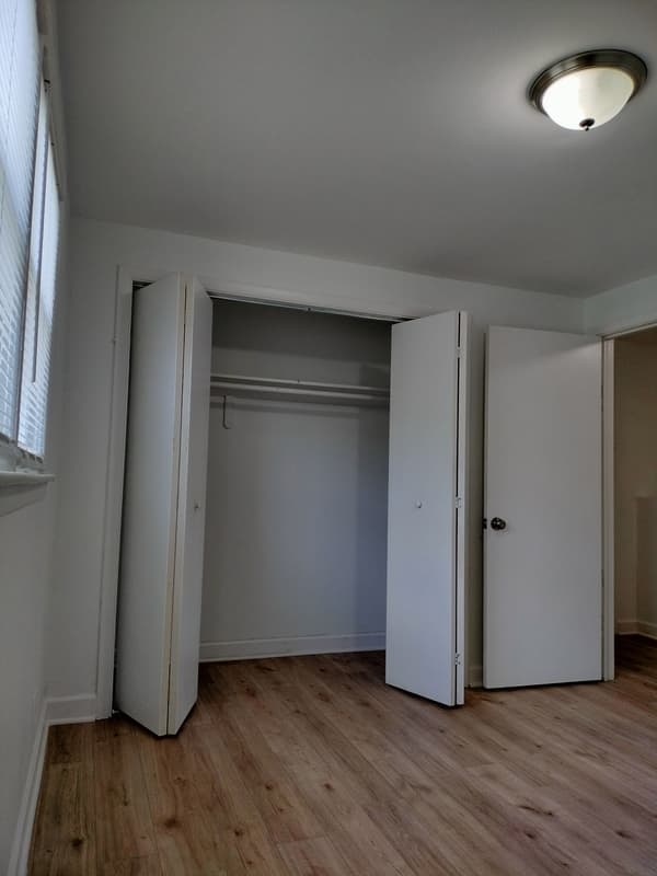 Chicago Condo: 7910 South Muskegon Avenue - 1