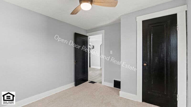 Fort Wayne Condo: 2144 Edgehill Ave