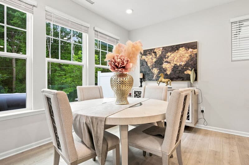 Raleigh House: 7701 Litcham Drive