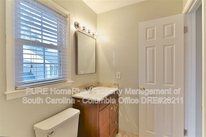 Lexington House: 213 Puller Ct
