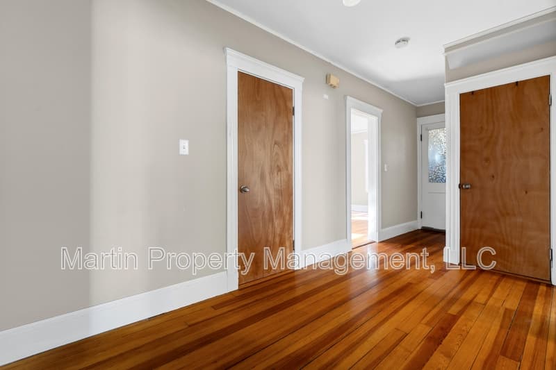 Belmont Condo: 27 Grant Avenue - 1