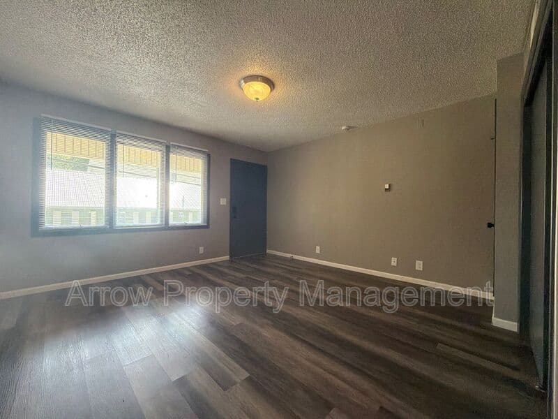 Lincoln Condo: 1323 South 10th Street