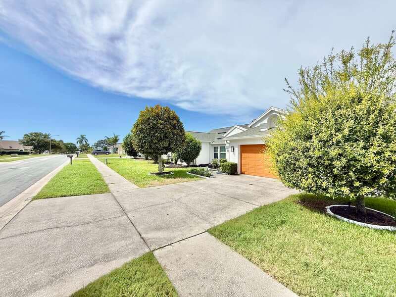 Spring Hill House: 1347 Overland Drive