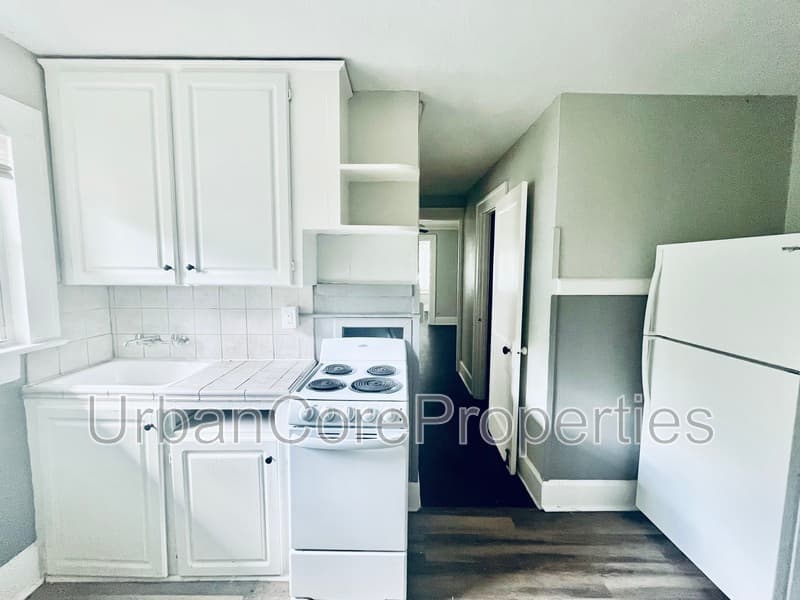 St. Petersburg Condo: 610 5th Ave N