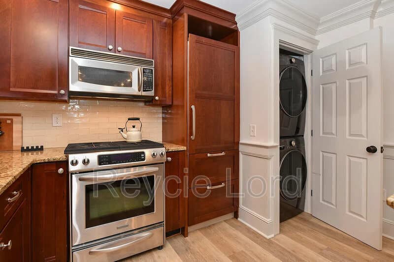 Hoboken Condo: 219 Willow Ave