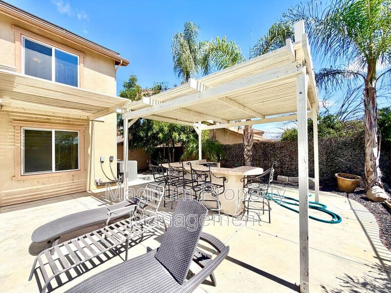 Menifee House: 33602 Magnetite St.