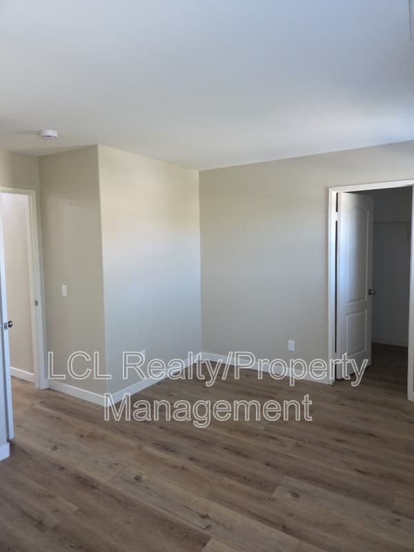 Eastvale House: 6563 Peridot Ct