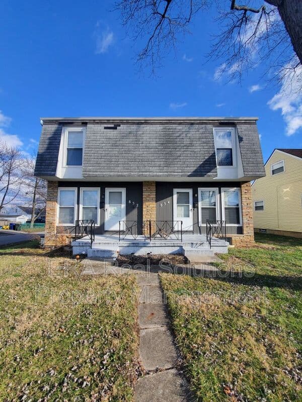 Columbus Condo: 852 S Roys Ave