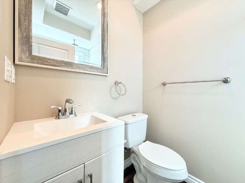 Los Angeles Condo: Unit 1