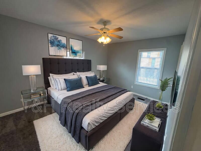 Muncie Condo: 409 West Washington Street