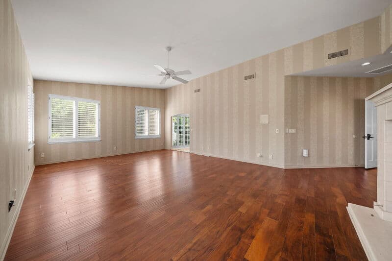 San Diego House: 18714 Bernardo Trails Dr