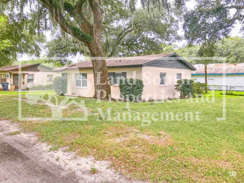 Lakeland House: 2323 Jungle Street