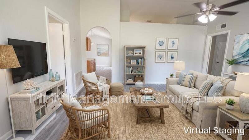Spring Hill House: 6133 Airmont Drive