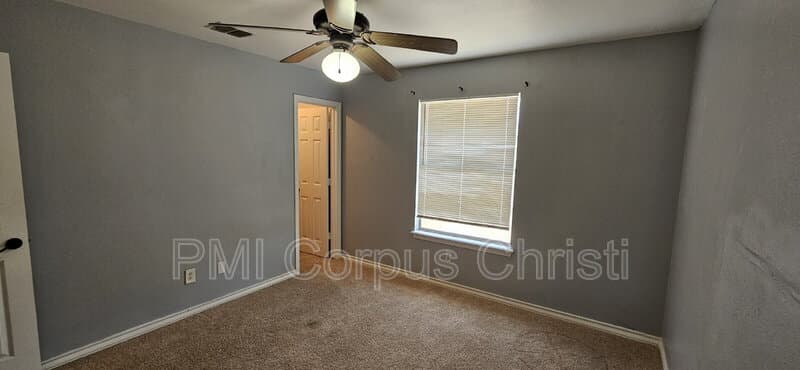 Corpus Christi House: 6014 Lipes Boulevard