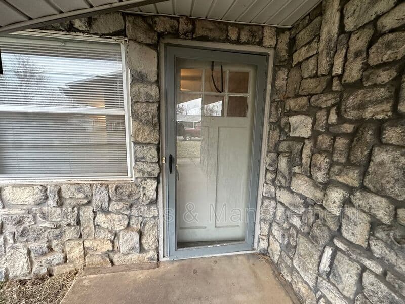 Oklahoma Ctiy House: 1020 SW 57th Street