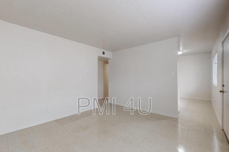 Albuquerque Condo: 227 Tennessee St NE