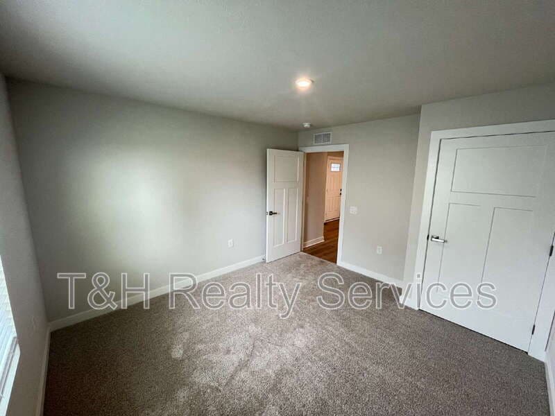 Camby House: 7031 East Bean Blossom Drive