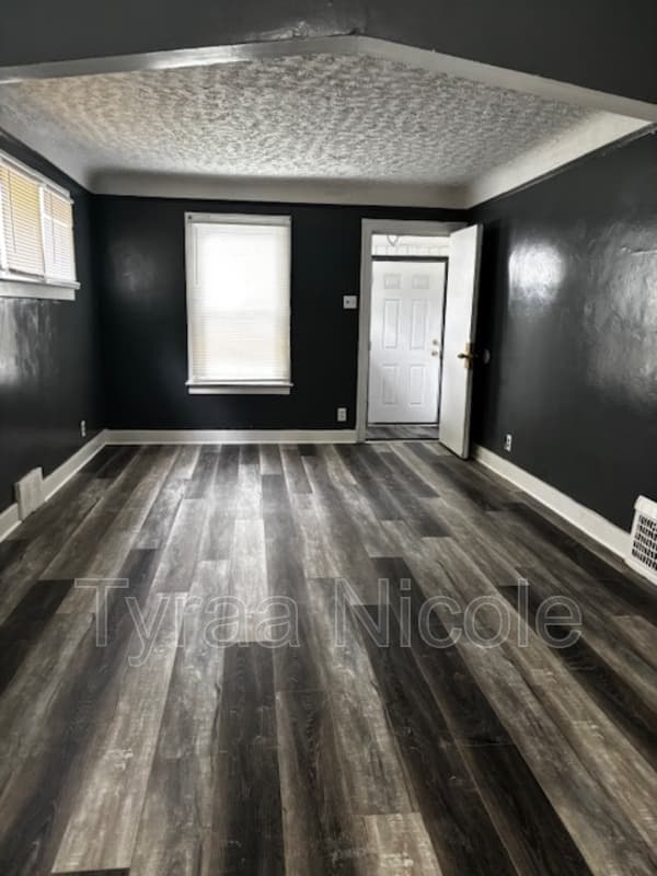 Detroit House: 14284 Cruse Street