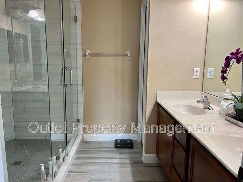 Casselberry Townhome: 316 Coral Beach Circle
