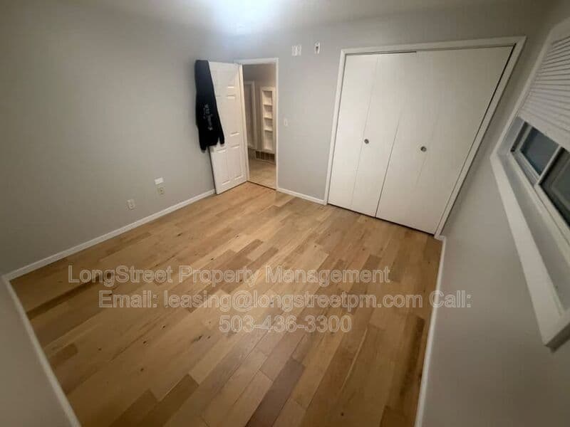 Tigard Condo: 11359 SW Greenburg Rd