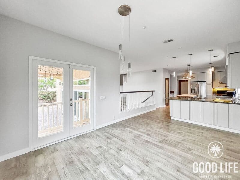 El Cajon House: 2562 Castellon Terrace