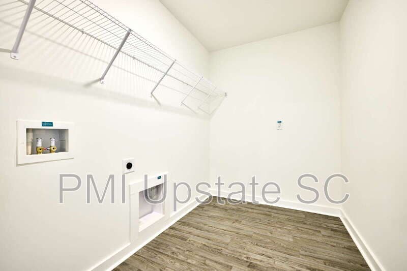 Spartanburg Townhome: 1290 Westgate Village Drive