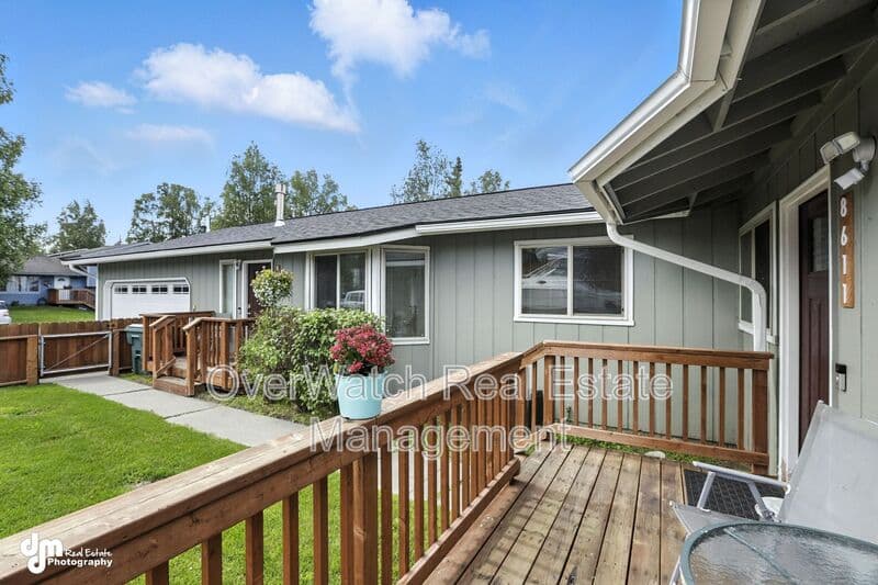 Anchorage Condo: 8611 Augusta Circle