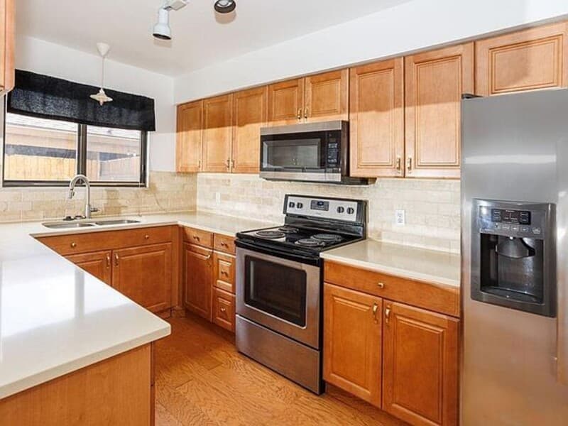 Golden Condo: 750 Tabor St