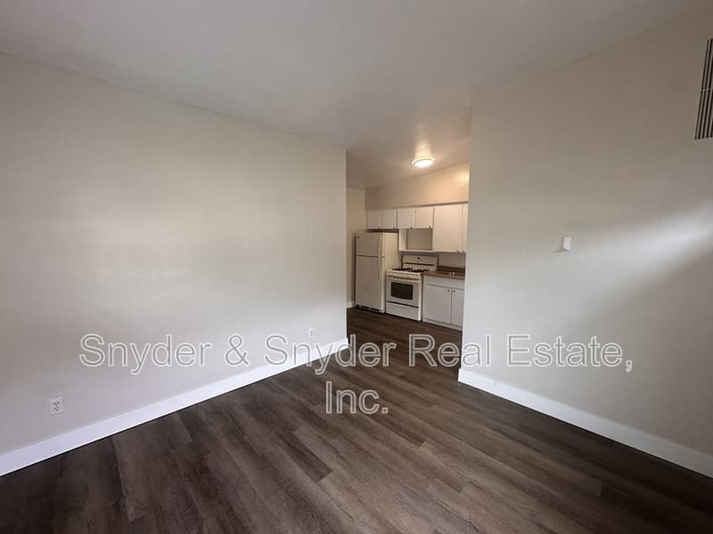 Akron Condo: 2356 Newton Street