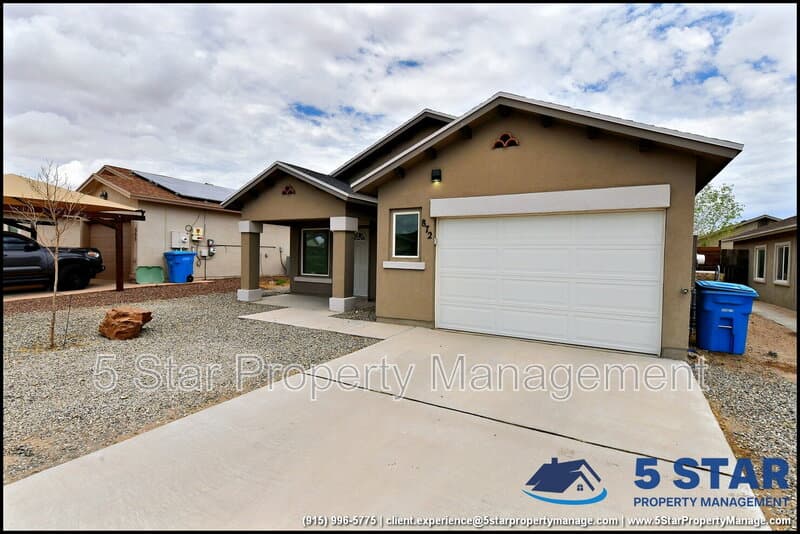 El Paso House: 872 Colbert Shapleigh Place !!