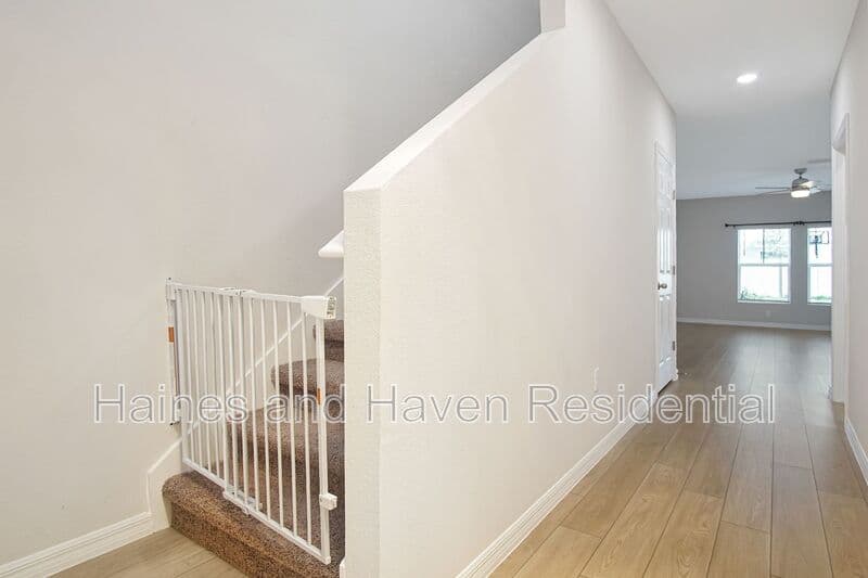 Lake Hamilton House: 3889 Geranium Ave