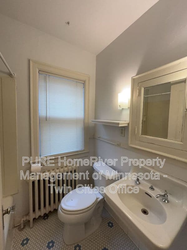 Minneapolis Condo: 3125 3rd Ave S