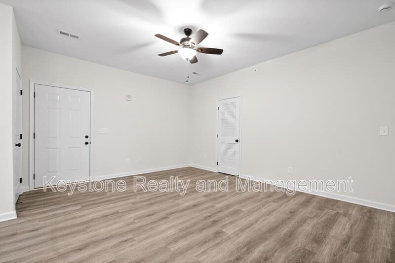 Clarksville Condo: 15 Millswood Drive