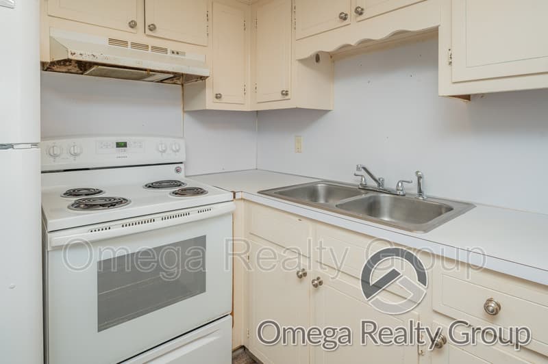 Jasper Condo: 1507 7th Ave