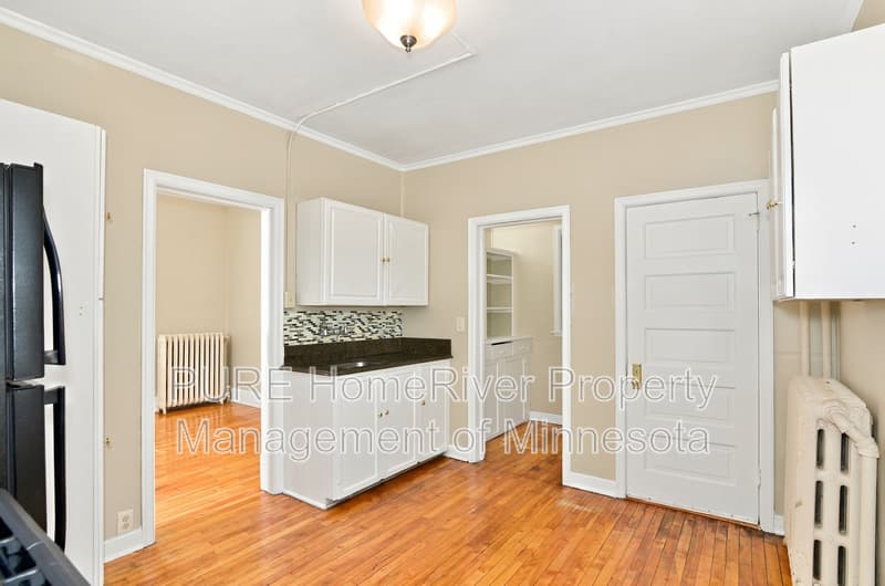Saint Paul House: 1043 Matilda St