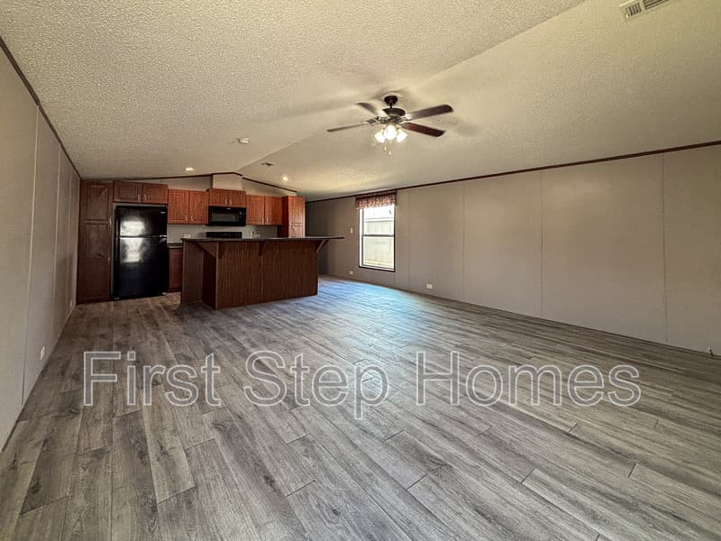 Tyler House: 1413 Cotopaxi St