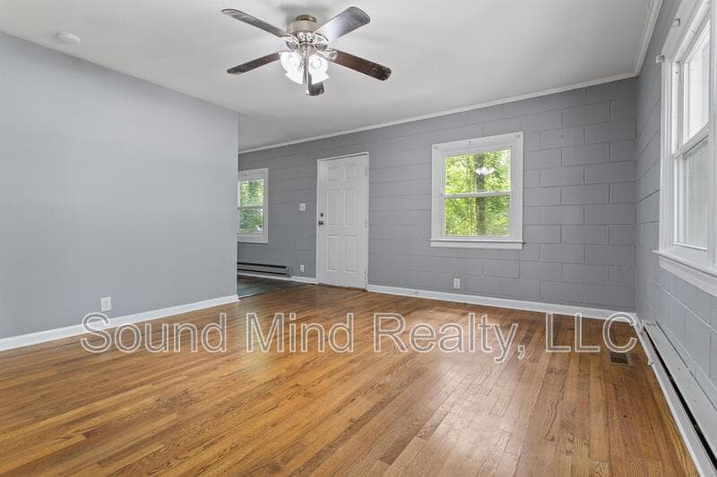 Raleigh House: 719 Woodland Rd