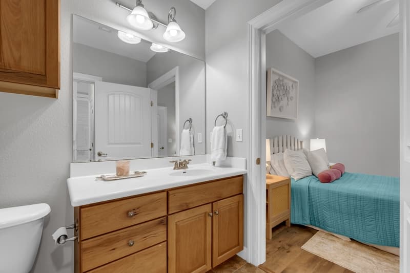 Horseshoe Bay Condo: 101 West Bank