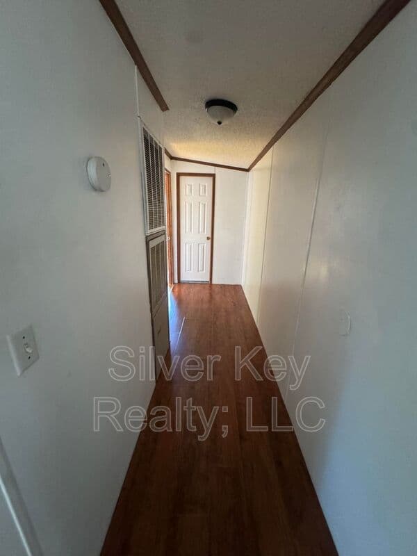 Riceville House: 673 County Road 135
