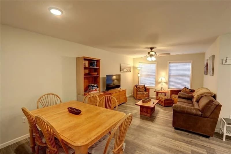 Hayward Condo: 10011 Aspen Ln