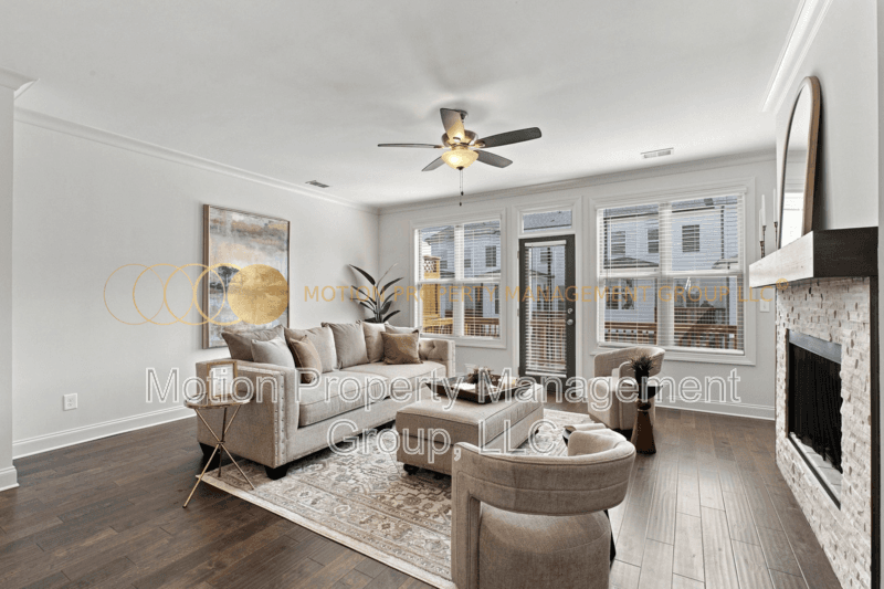 Scottdale House: 776 Angora Alley