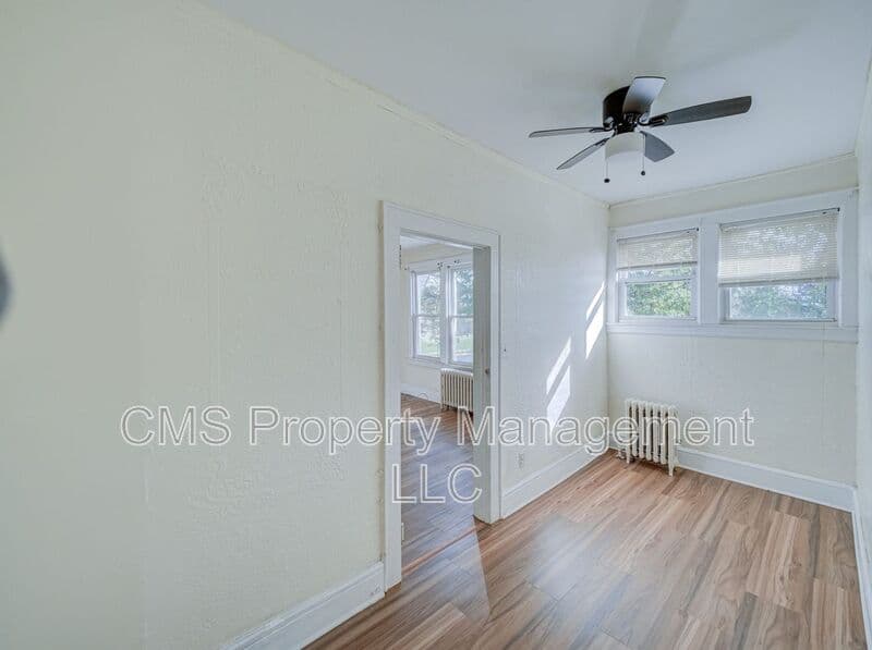 Roselle House: 706 Chestnut St.